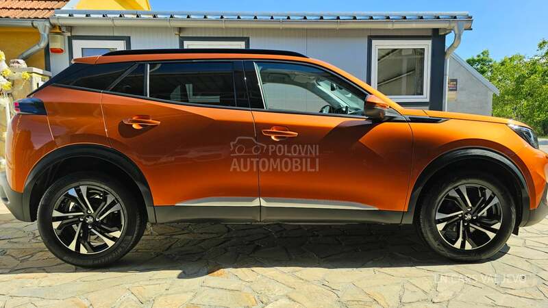 Peugeot 2008 ALLURE/MALA KM/N0V