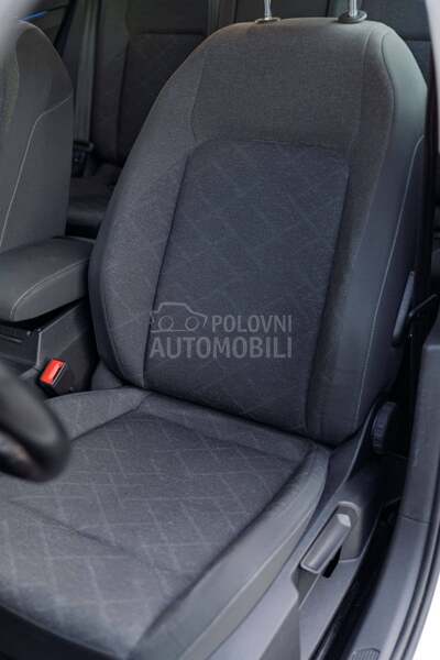 Volkswagen Golf 8 1.5TGI/DSG/CNG