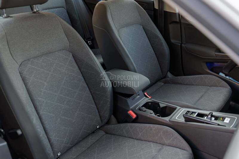 Volkswagen Golf 8 1.5TGI/DSG/CNG