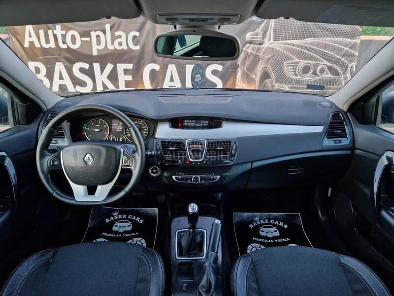 Renault Laguna BLACK EDITION