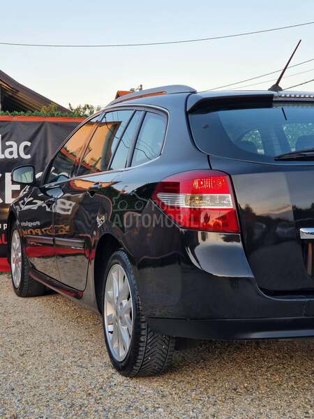 Renault Laguna BLACK EDITION