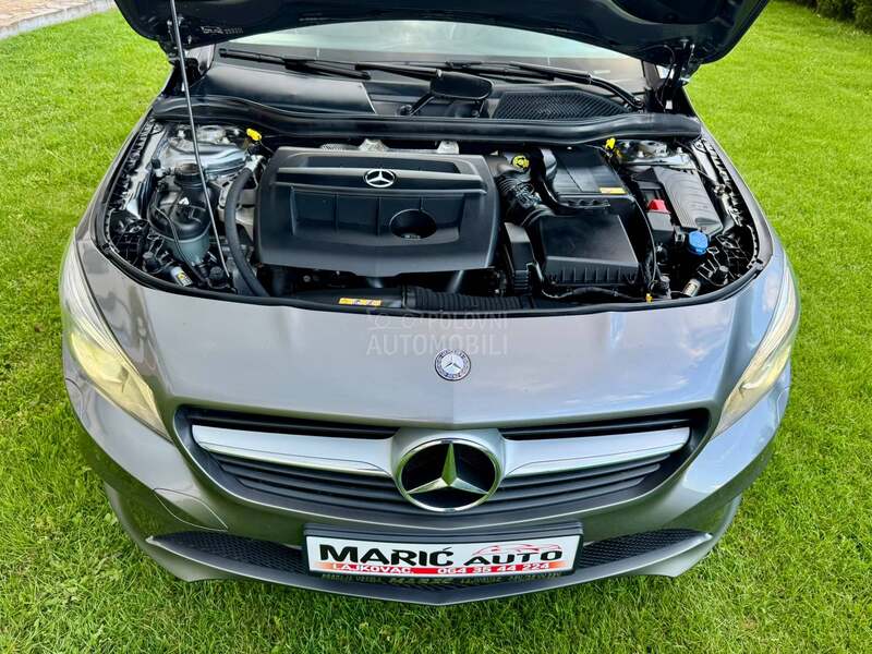 Mercedes Benz CLA 180 109K.S  LED