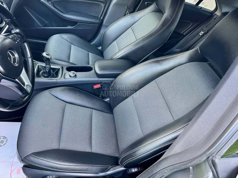 Mercedes Benz CLA 180 109K.S  LED