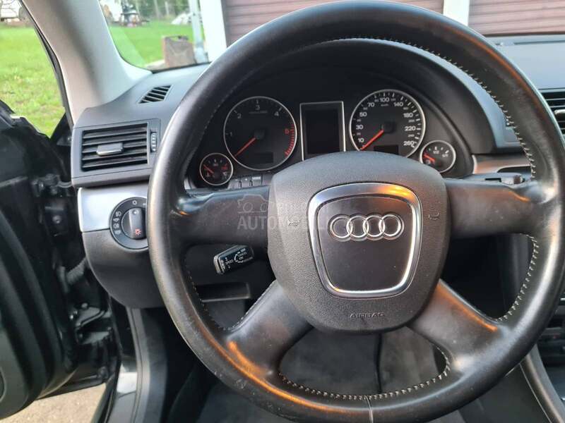 Audi A4 S line