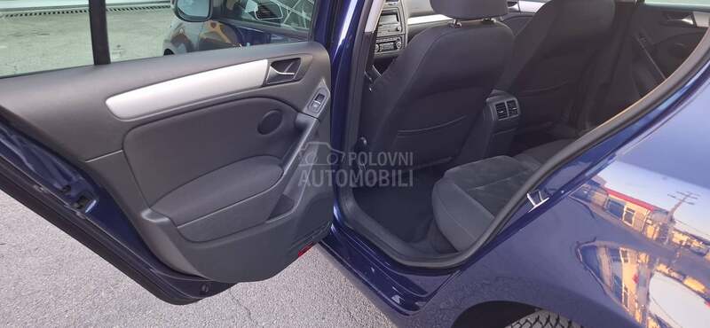 Volkswagen Golf 6 1.4 tsi Veliki.serv