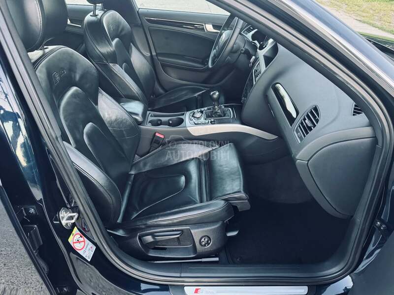 Audi A4 2.0 TDI SLINE NOV