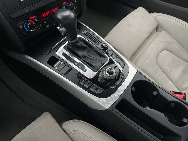 Audi A5 S-TRONIC QUATTRO CH