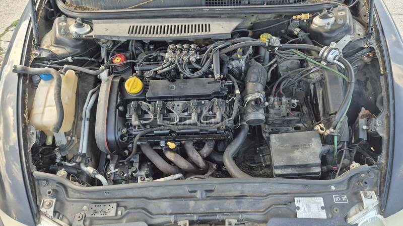 Alfa Romeo 147 2.0TS