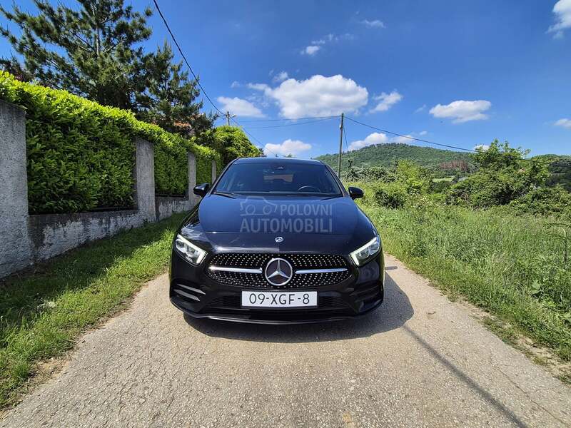 Mercedes Benz A 180 AMG black.edition