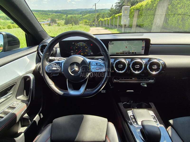Mercedes Benz A 180 AMG black.edition