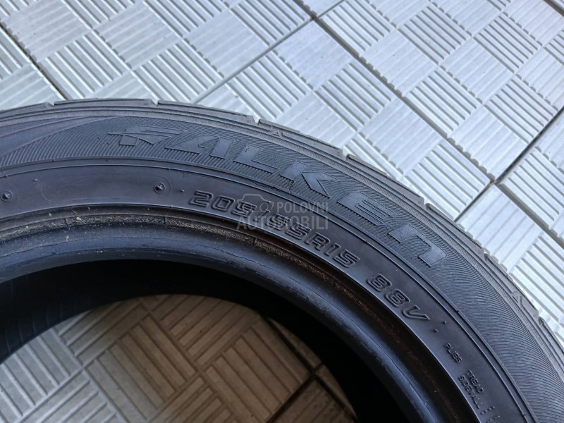 Falken 205/55 R15 Letnja