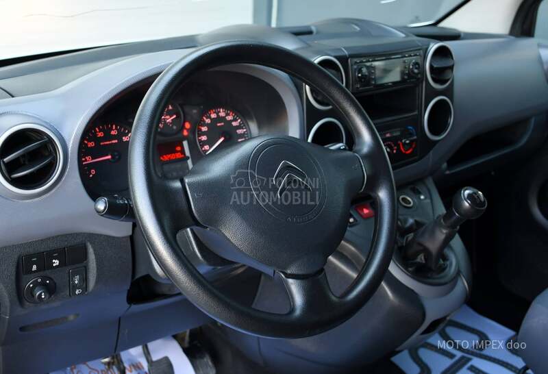 Citroen Berlingo 1.6 HDI/ODLIČAAN