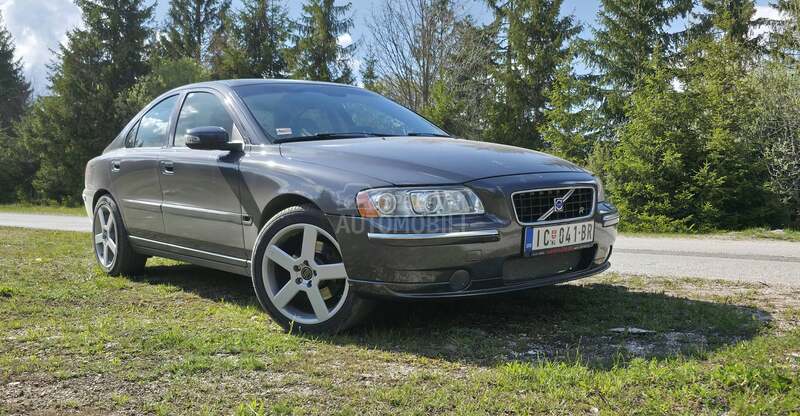 Volvo S60 