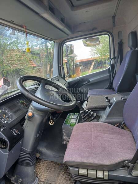 Mercedes Benz Atego 818