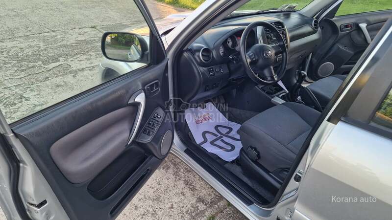 Toyota RAV 4 2.0 D4-D LIMITED