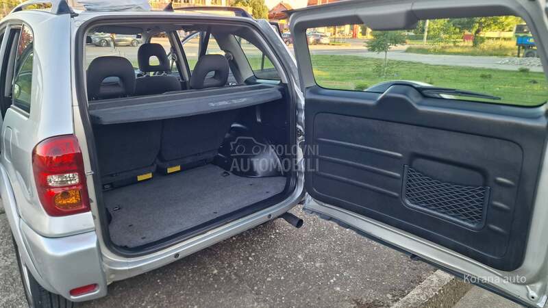 Toyota RAV 4 2.0 D4-D LIMITED