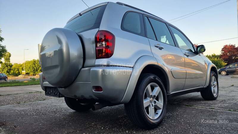 Toyota RAV 4 2.0 D4-D LIMITED