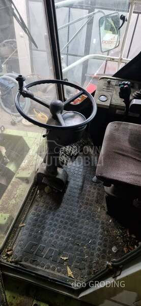 Claas Jaguar 690
