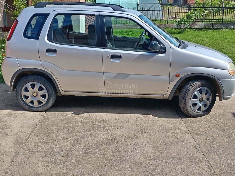Suzuki Ignis 