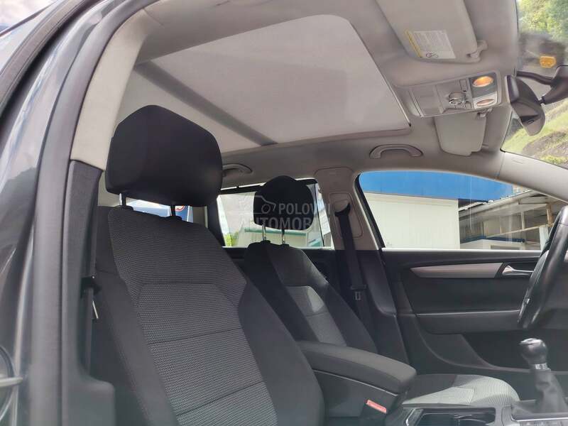 Volkswagen Passat B7 Nov