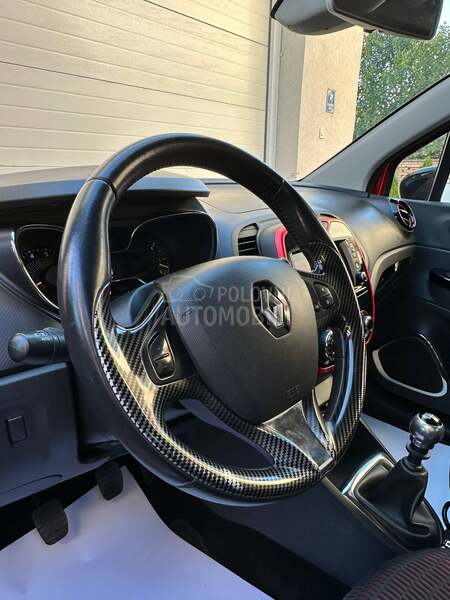 Renault Captur 1.5DCI/HELLY HANSEN