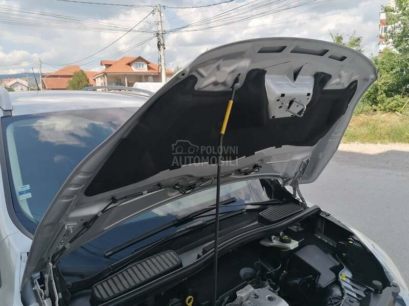 Ford Grand C-Max 1.0i TREND CH