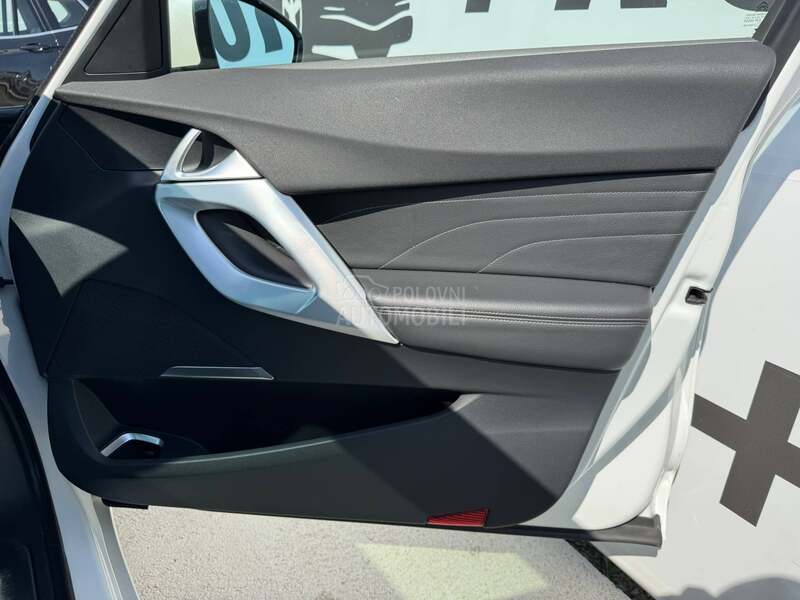 Citroen DS5 XEN / LED / PANO