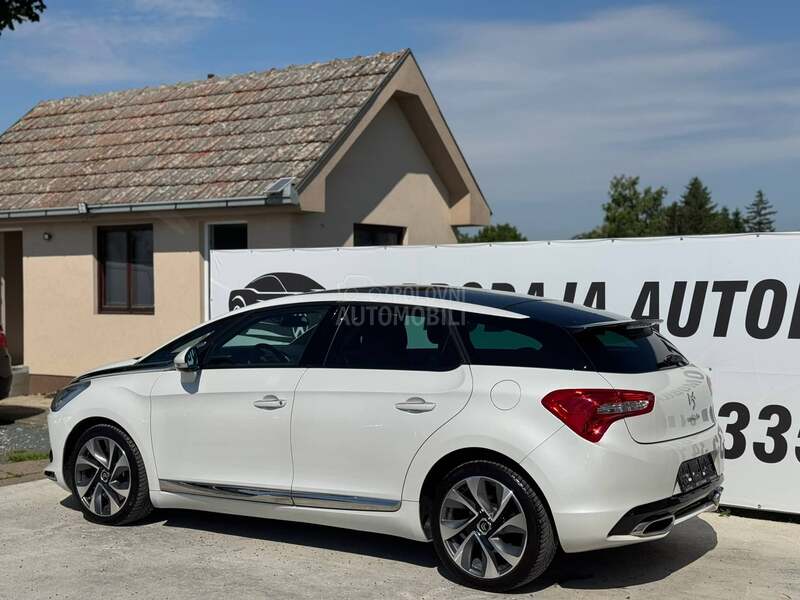Citroen DS5 XEN / LED / PANO