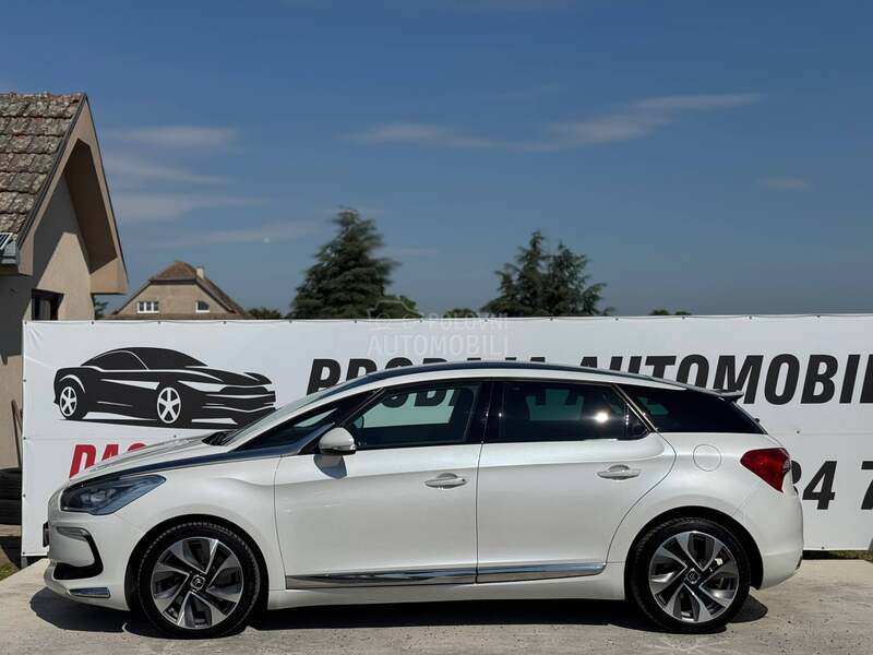Citroen DS5 XEN / LED / PANO