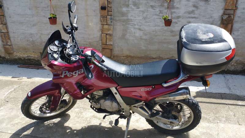 Aprilia pegaso 650