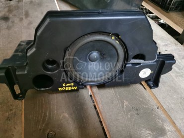 zadnji zvučnik b9 za Audi A4