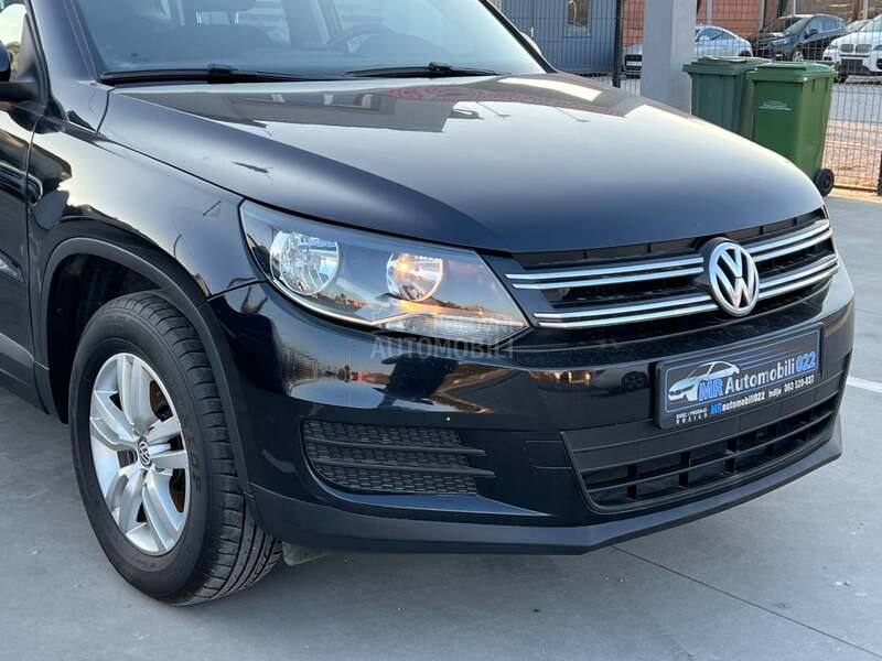 Volkswagen Tiguan 2.0TDI BLUEMO/NAAVIG