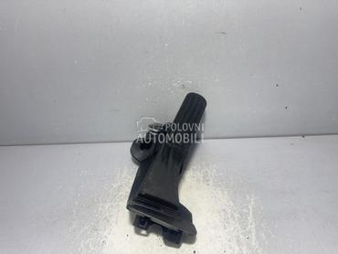 PAPUCICA GASA za Volkswagen Golf 6