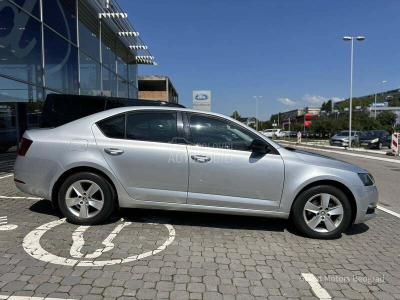 Škoda Octavia 1.5 TSI AMBITION DSG
