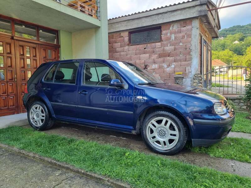 Volkswagen Golf 4 1.6