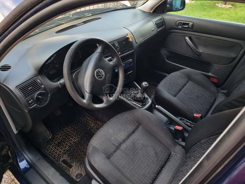 Volkswagen Golf 4 1.6