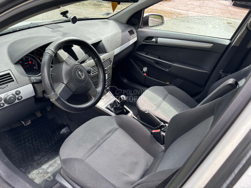 Opel Astra H 1.7 CDTi