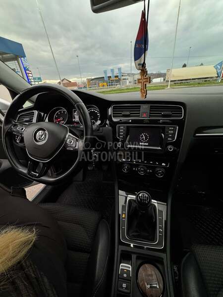 Volkswagen Golf 7 