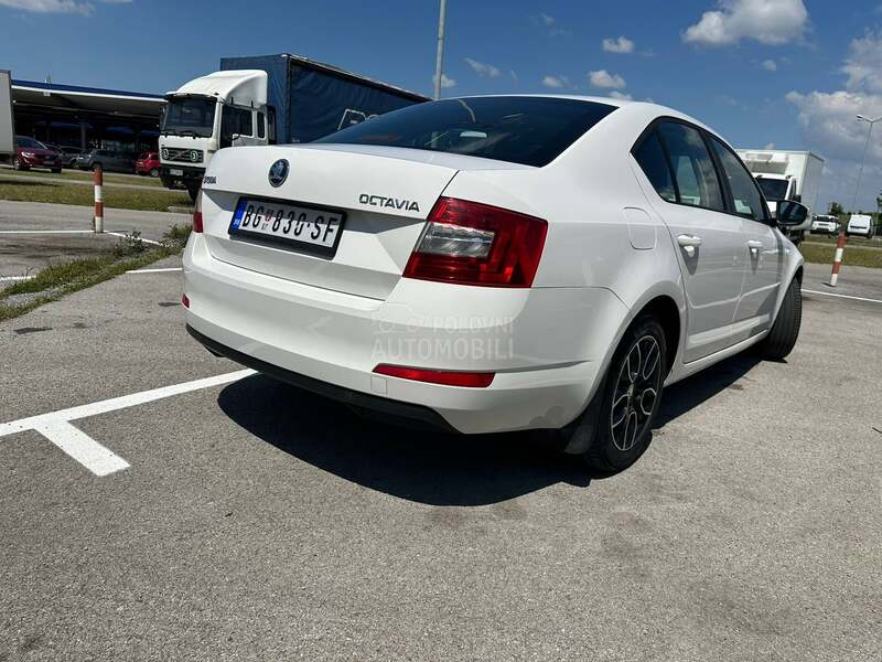 Škoda Octavia 1.6 TDI CR AMBITION