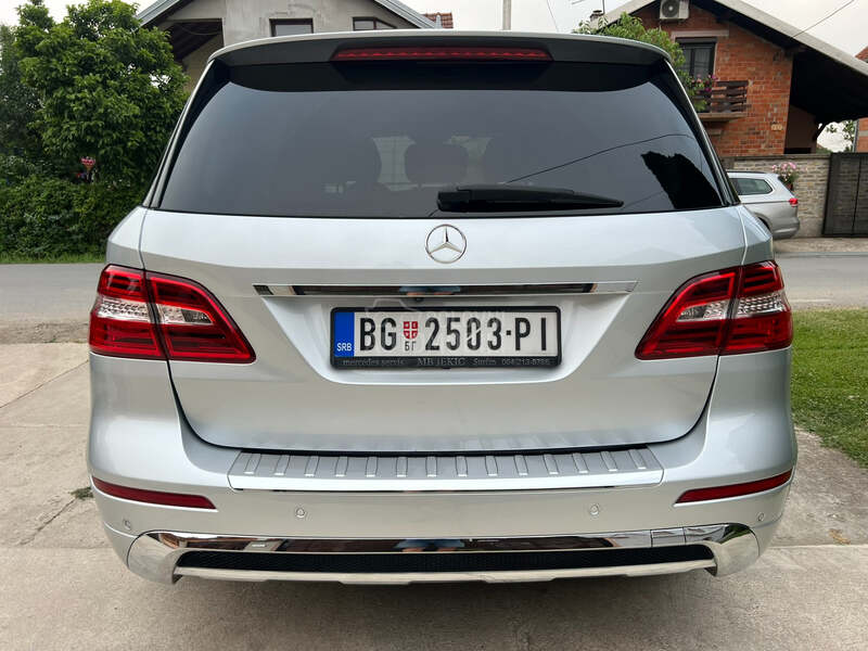 Mercedes Benz ML 250 AMG 4 MATIC BLUETEC