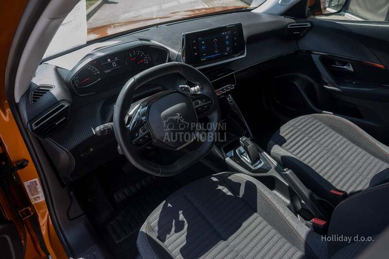Peugeot 2008 1.2Pure tech Aut