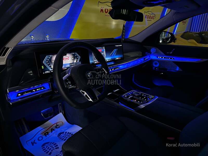 BMW M760e GRAN LUSSO TV SKYL