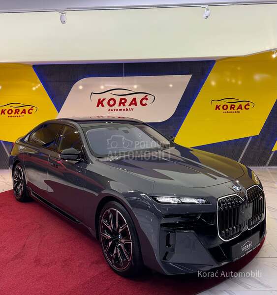 BMW M760e GRAN LUSSO TV SKYL