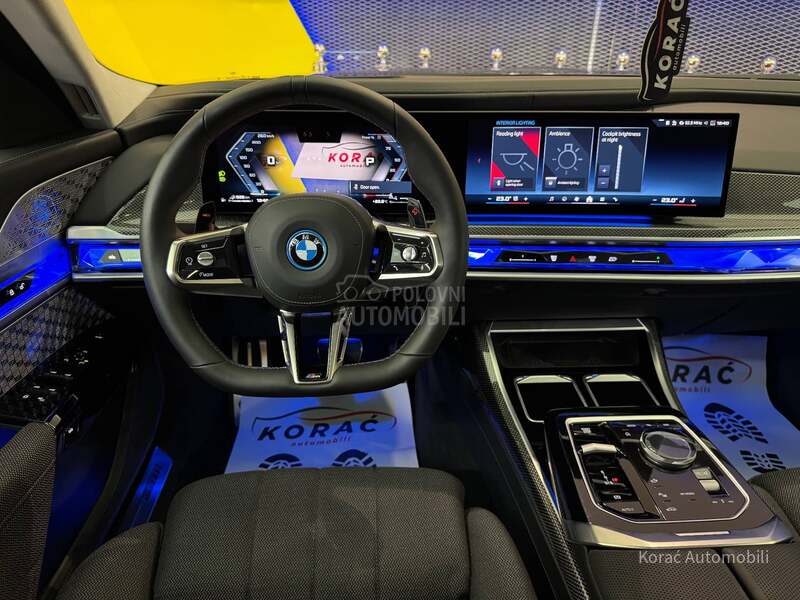 BMW M760e GRAN LUSSO TV SKYL