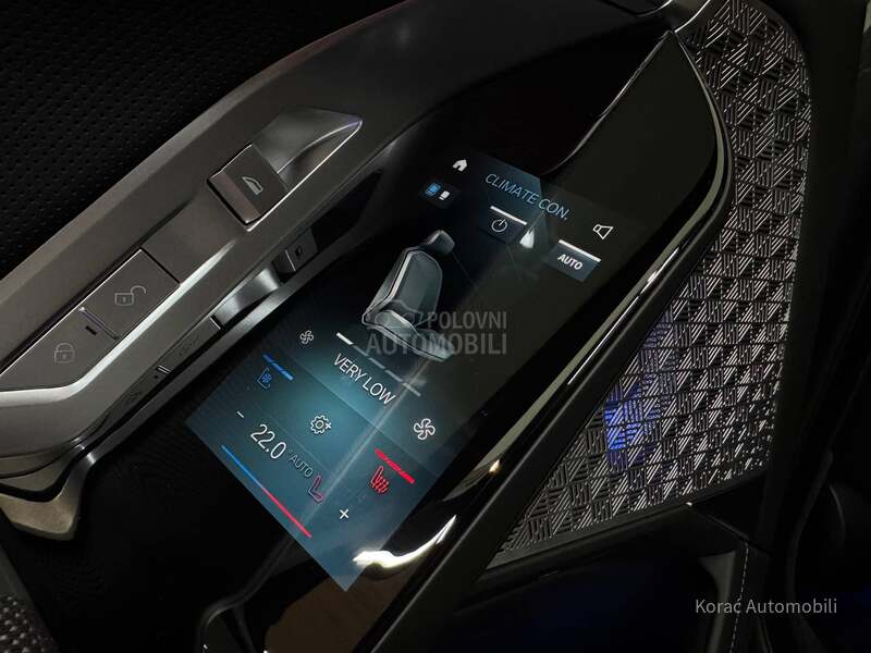 BMW M760e GRAN LUSSO TV SKYL