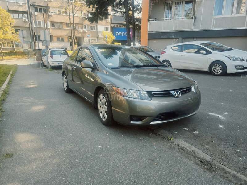 Honda Civic lx coupe 1,8