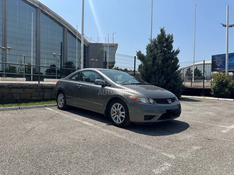 Honda Civic lx coupe 1,8