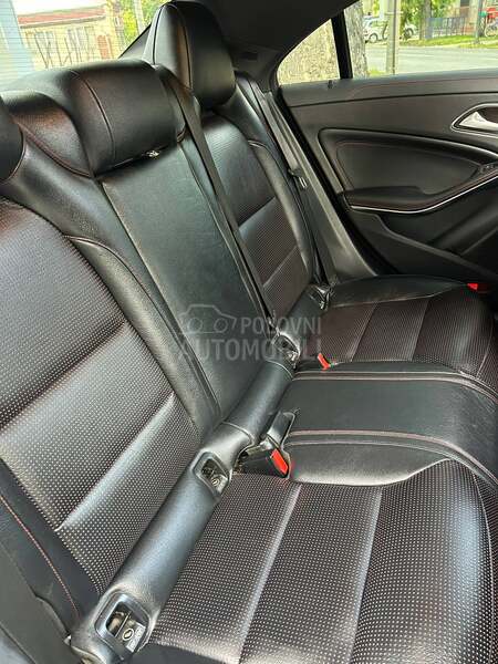 Mercedes Benz CLA 250 