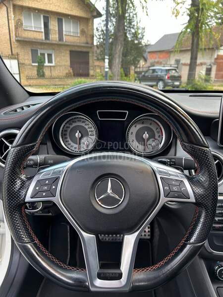 Mercedes Benz CLA 250 