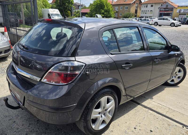 Opel Astra H 1.7 CDTI